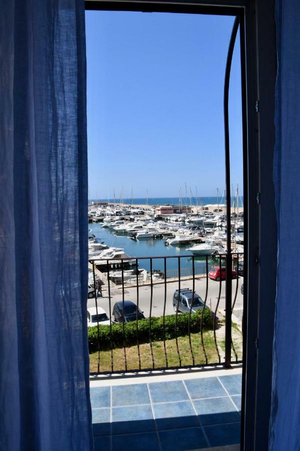 فندق Le Stanze Del Borgo نيتّونو المظهر الخارجي الصورة